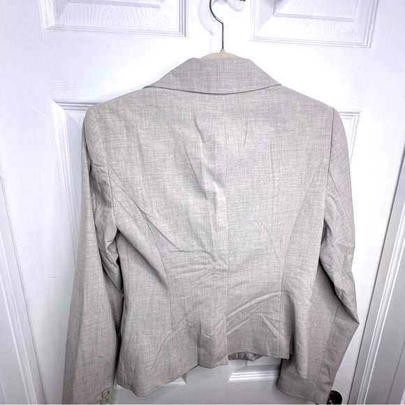 Vintage 2000s The Limited Suit Jacket Blazer. Size 2. - Picture 3 of 7